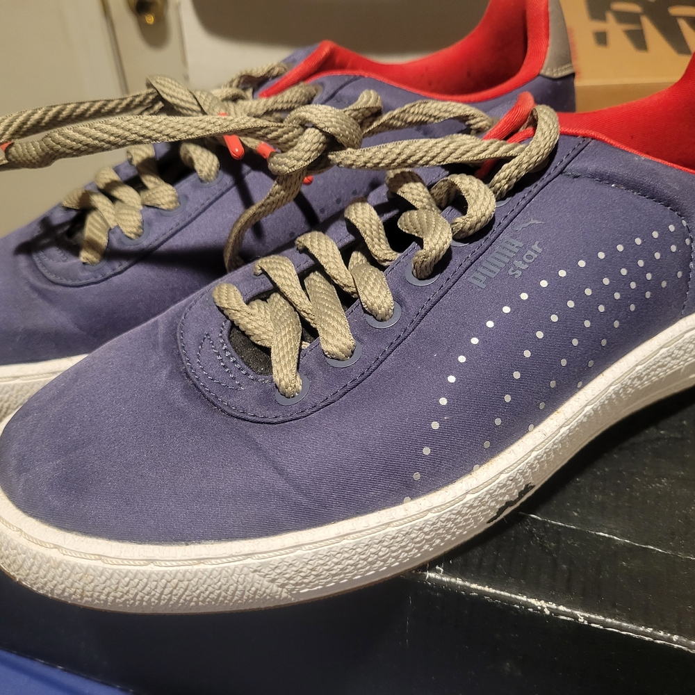Blue and Red Men's Sneakers